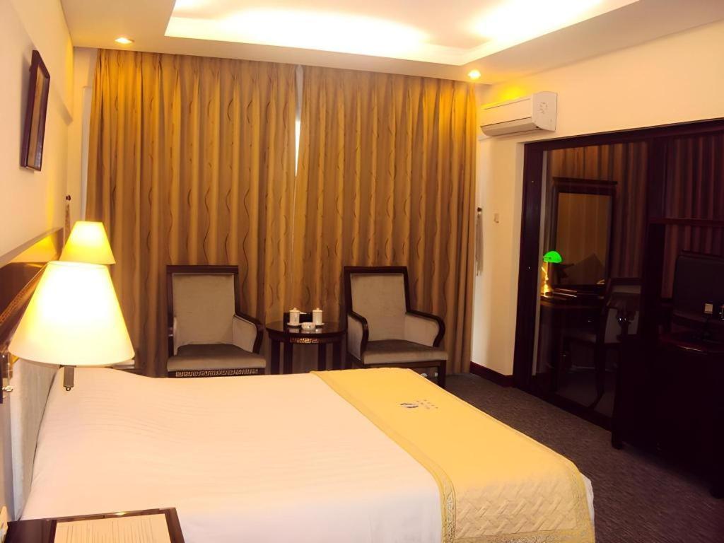 Huu Nghi Hotel Hai Phong Kültér fotó